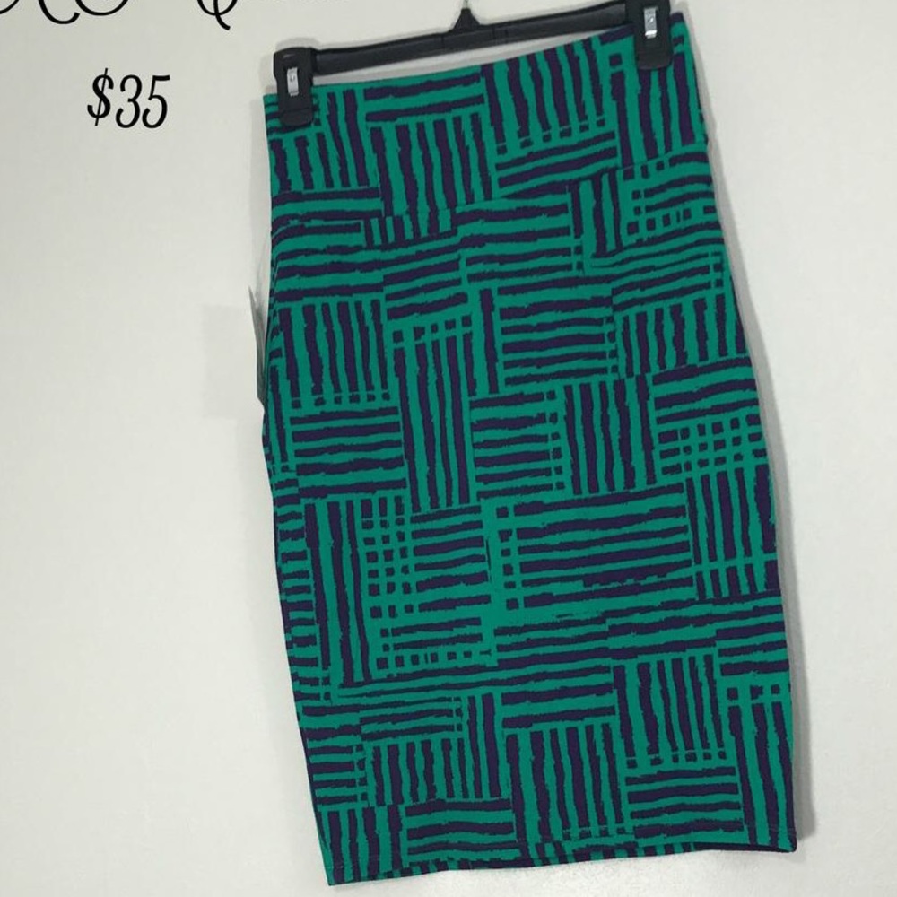 LuLaRoe Cassie Skirt